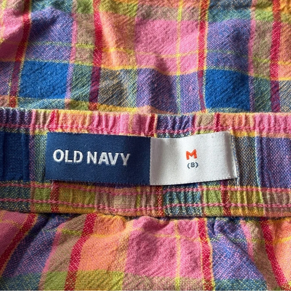 Old Navy Multicolor Plaid Skirt in size M